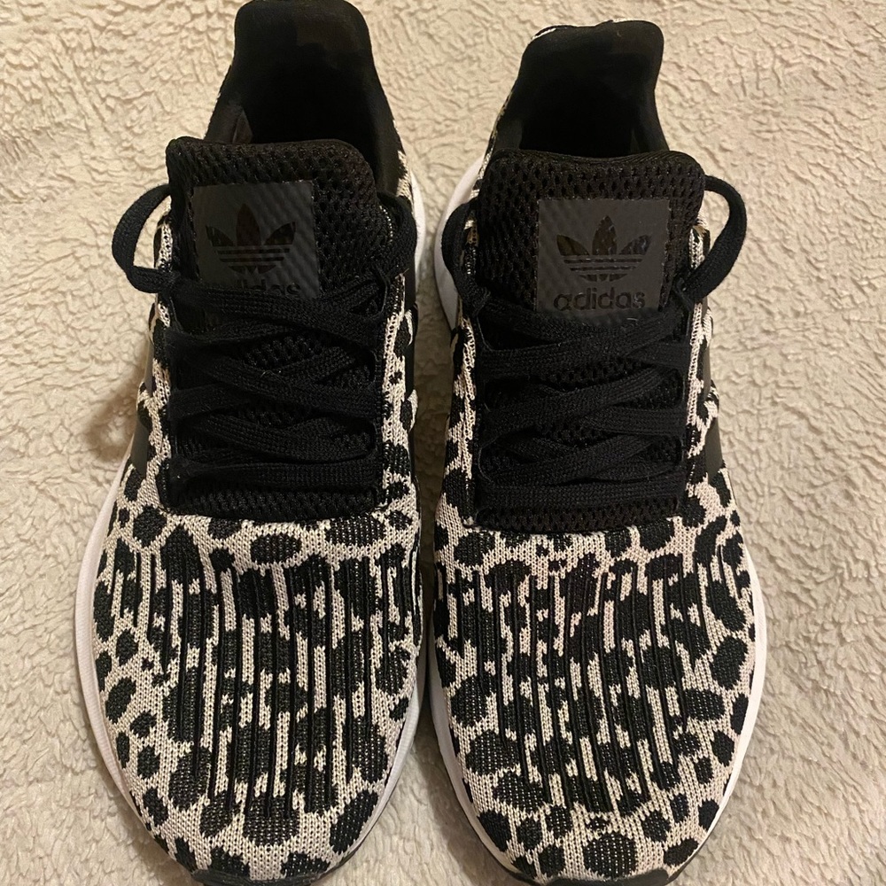 Adidas Sneakers size 8